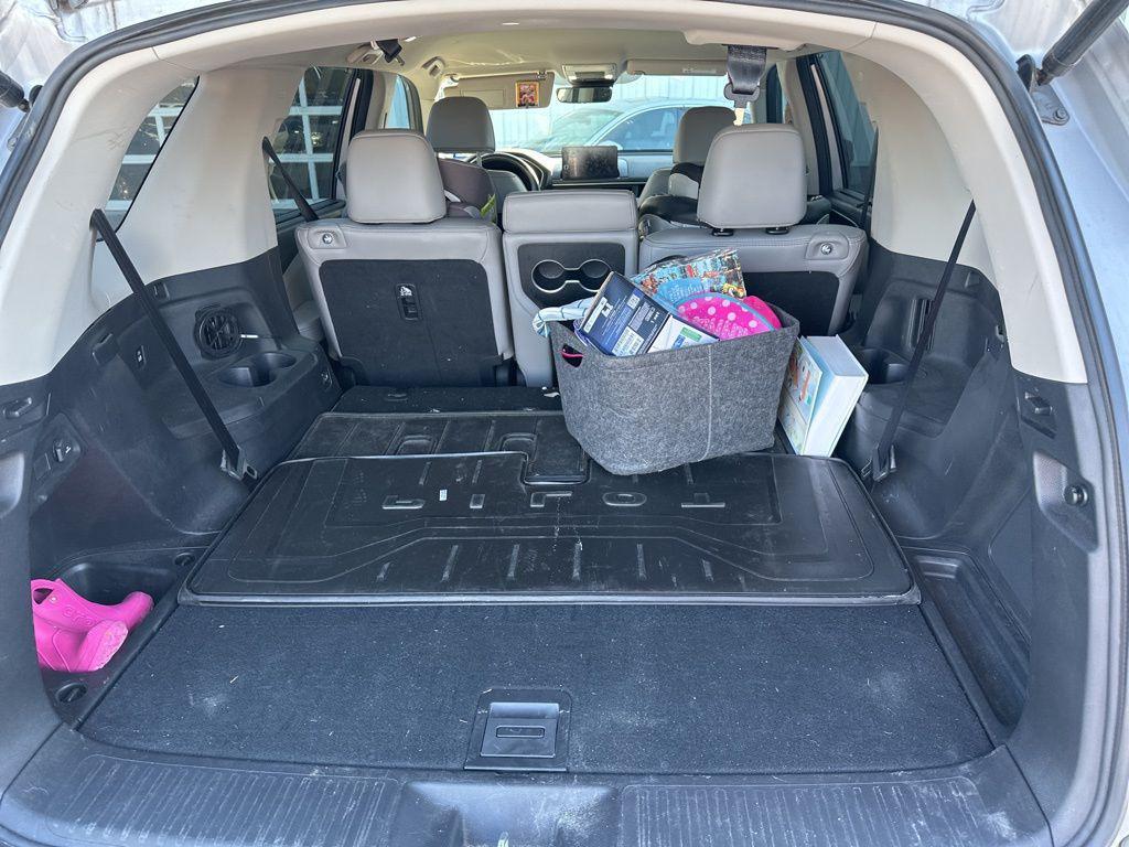 used 2023 Honda Pilot car, priced at $34,700