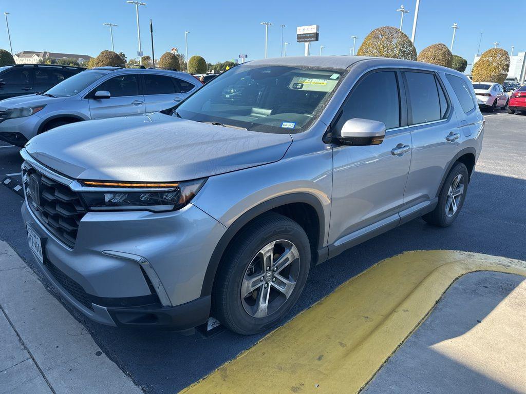 used 2023 Honda Pilot car, priced at $34,700