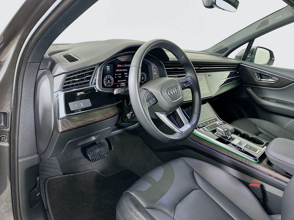 used 2022 Audi Q7 car, priced at $37,300
