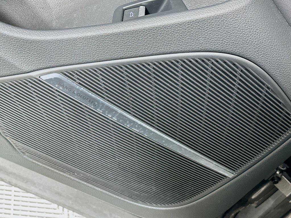 used 2022 Audi Q7 car, priced at $37,300