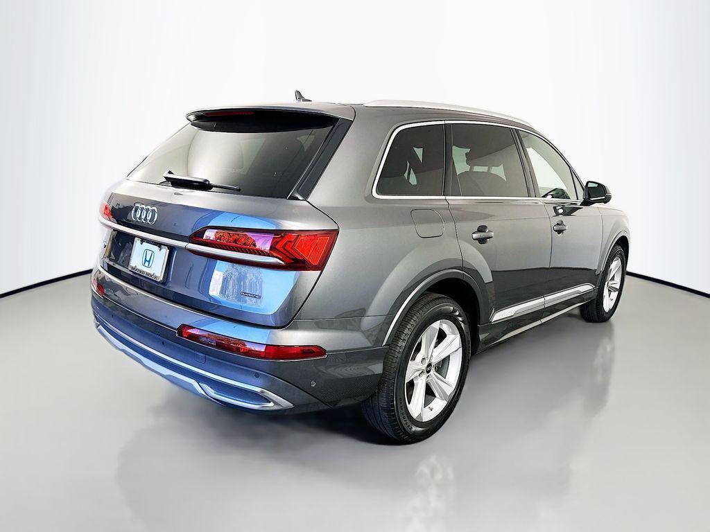 used 2022 Audi Q7 car, priced at $37,300