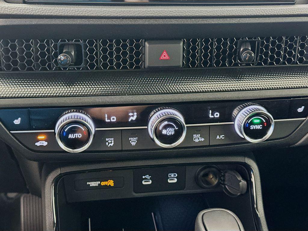 new 2026 Honda CR-V Hybrid car, priced at $40,175