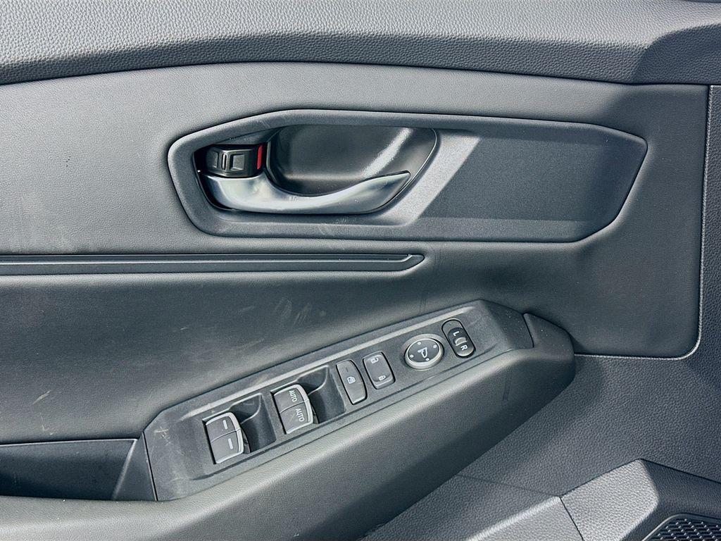 new 2025 Honda Accord car, priced at $32,165