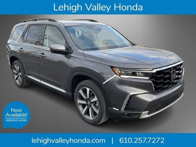 new 2025 Honda Pilot car, priced at $50,995