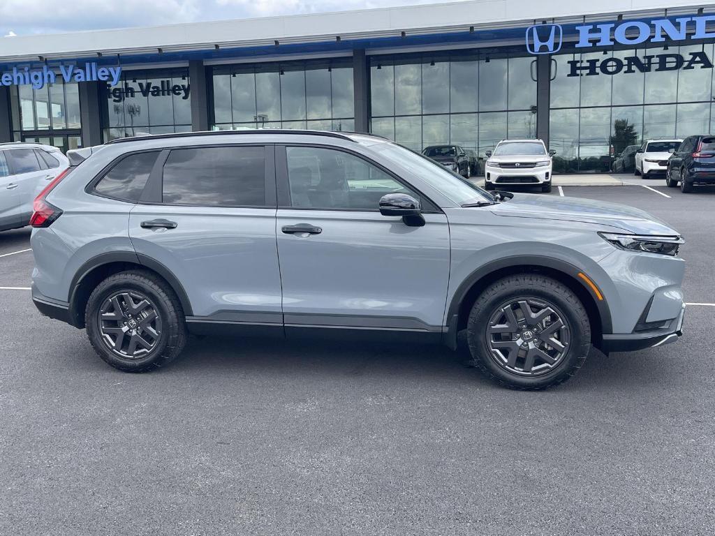 new 2026 Honda CR-V Hybrid car, priced at $40,705