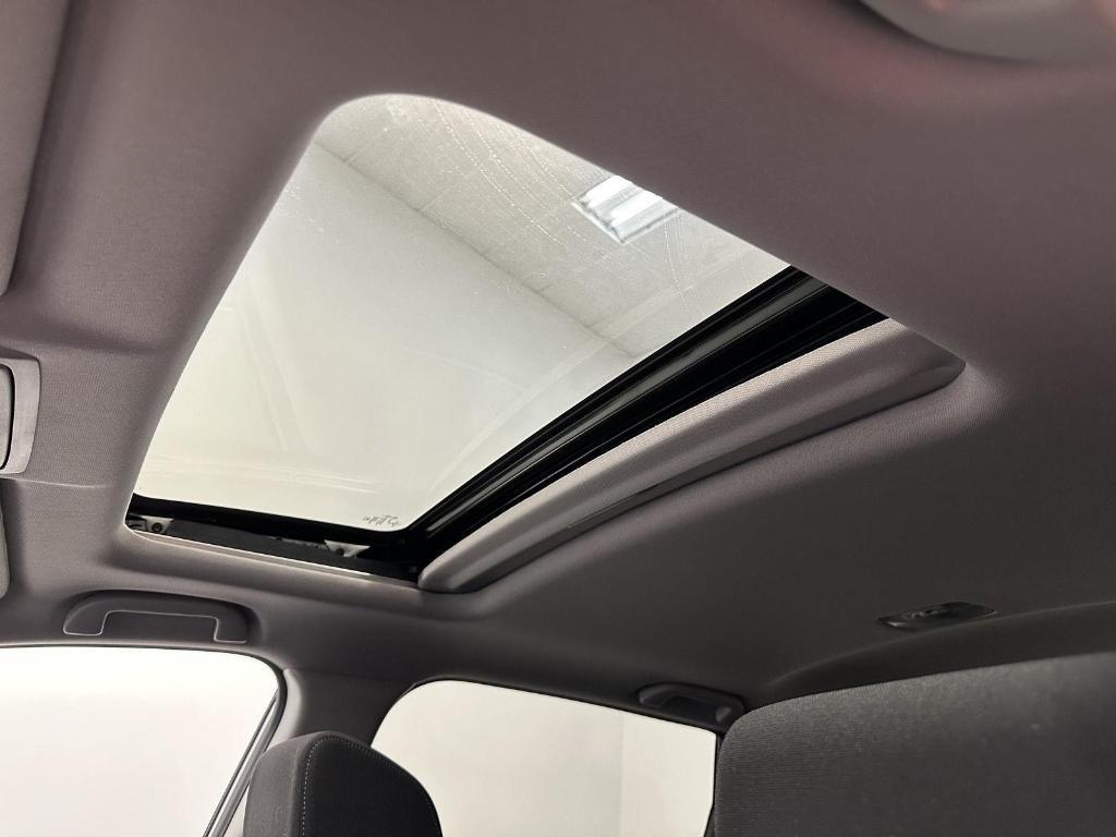 used 2022 Honda CR-V car, priced at $30,495