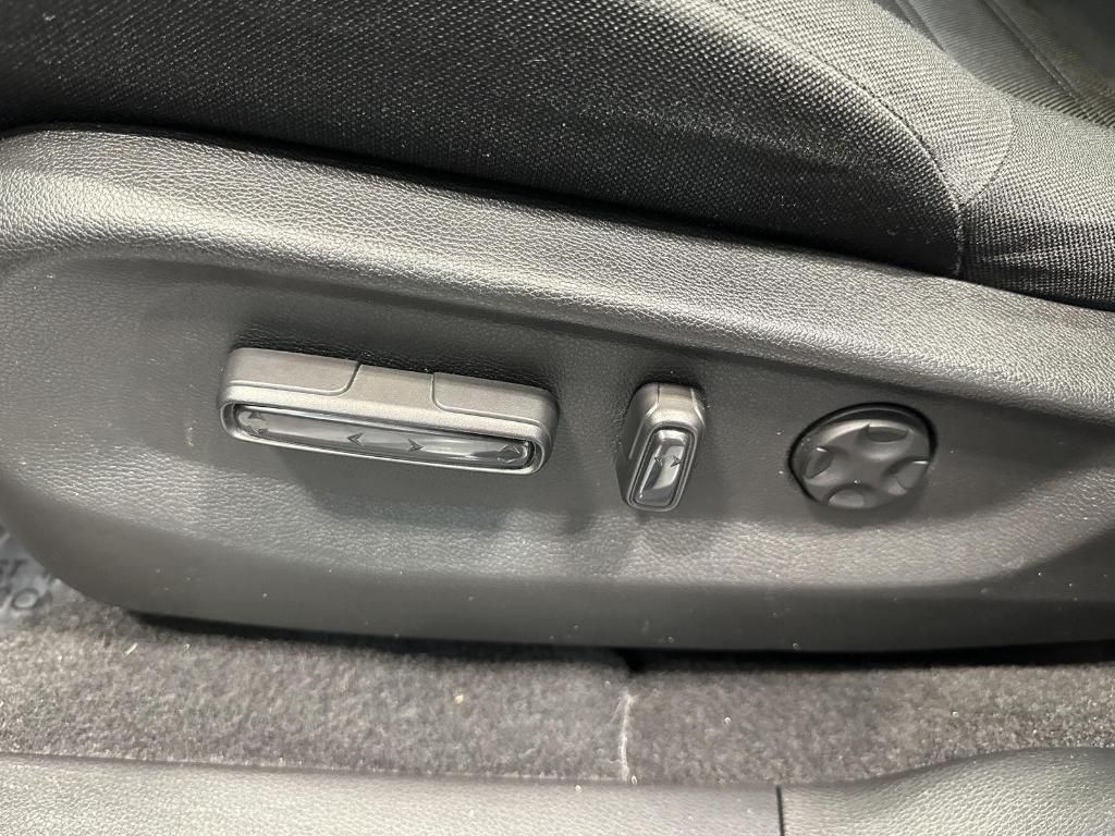 used 2022 Honda CR-V car, priced at $30,495