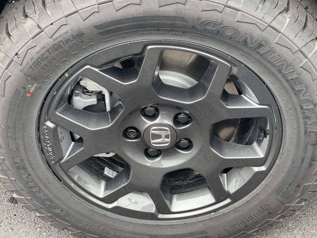 new 2025 Honda Pilot car, priced at $50,850