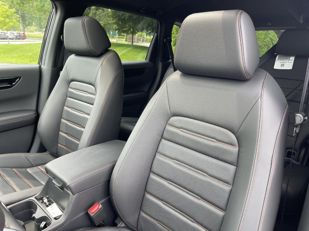 new 2026 Honda CR-V Hybrid car, priced at $43,645