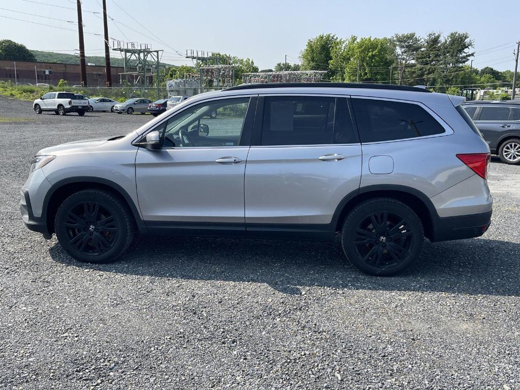 used 2022 Honda Pilot car, priced at $27,995