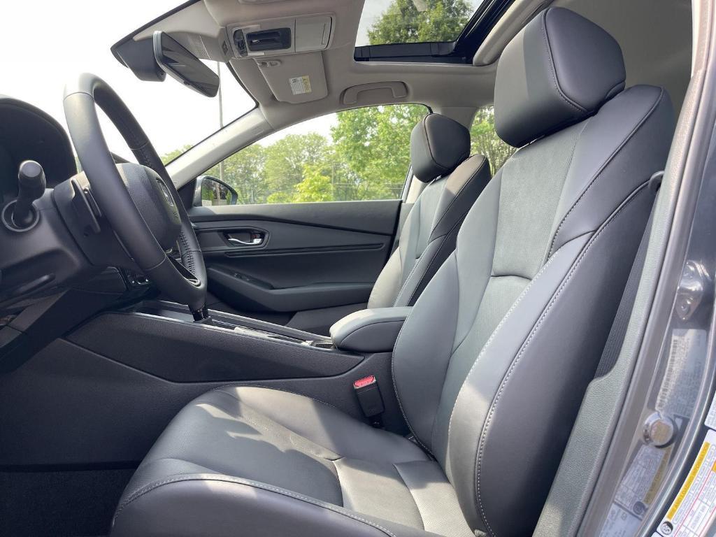 new 2025 Honda Accord Hybrid car, priced at $36,090