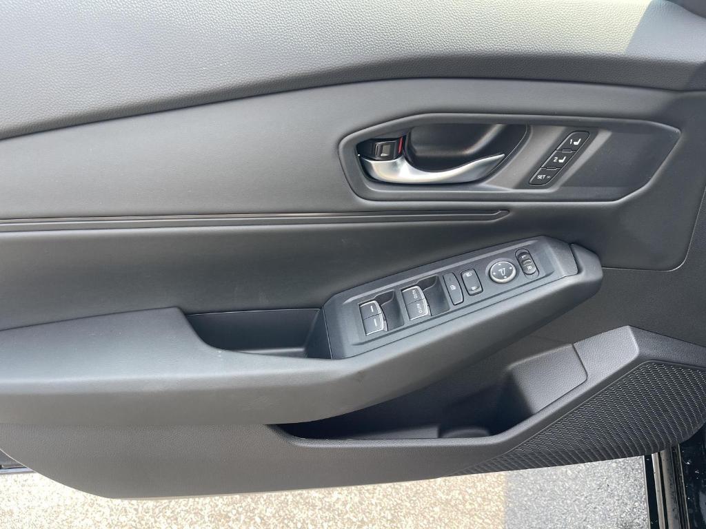 new 2025 Honda Accord Hybrid car, priced at $36,090