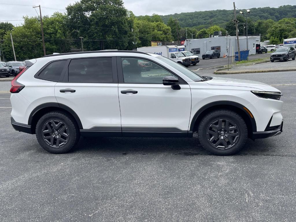 new 2026 Honda CR-V Hybrid car, priced at $40,650