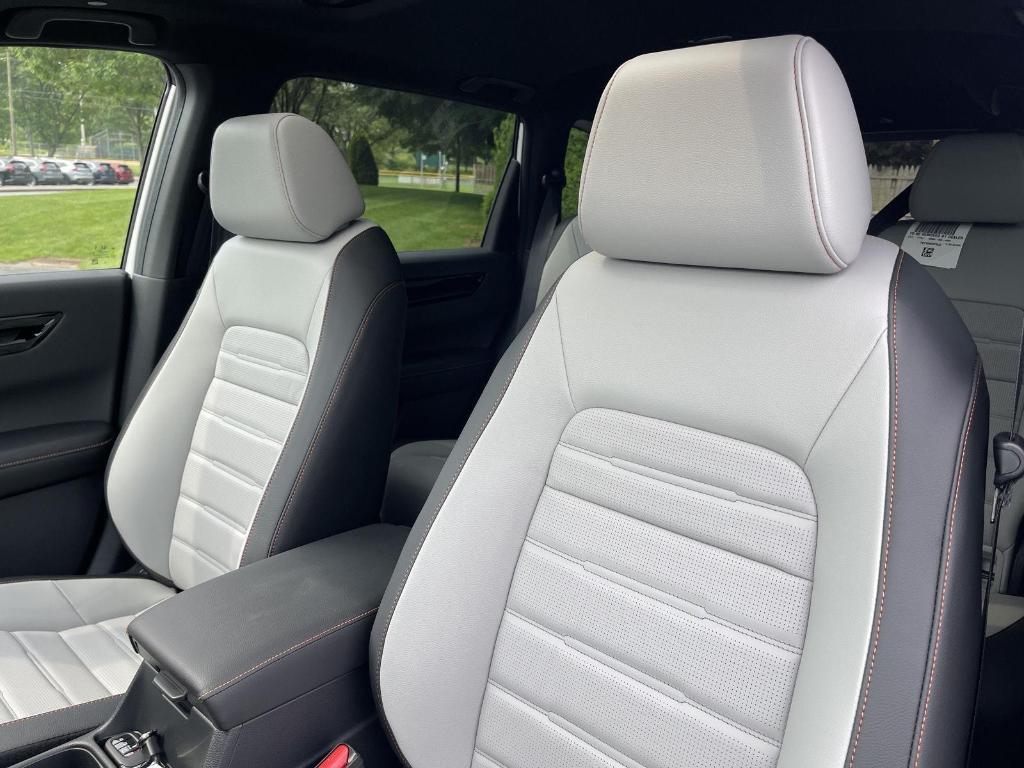 new 2026 Honda CR-V Hybrid car, priced at $44,100