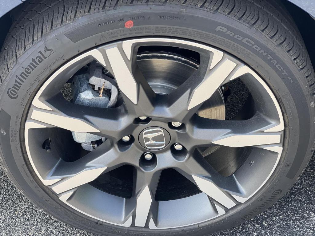 new 2026 Honda Civic Hybrid car, priced at $33,945