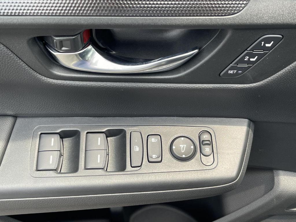 new 2026 Honda CR-V Hybrid car, priced at $41,620