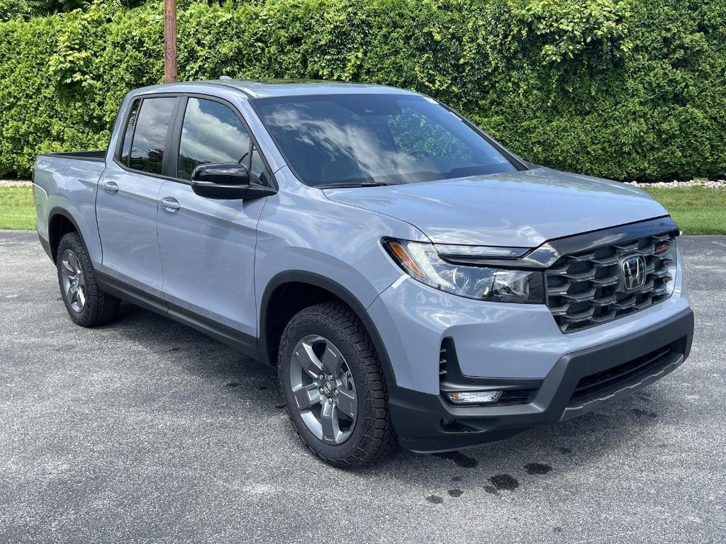 new 2025 Honda Ridgeline car, priced at $47,285