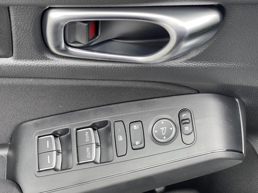 new 2025 Honda Civic Hybrid car, priced at $30,100