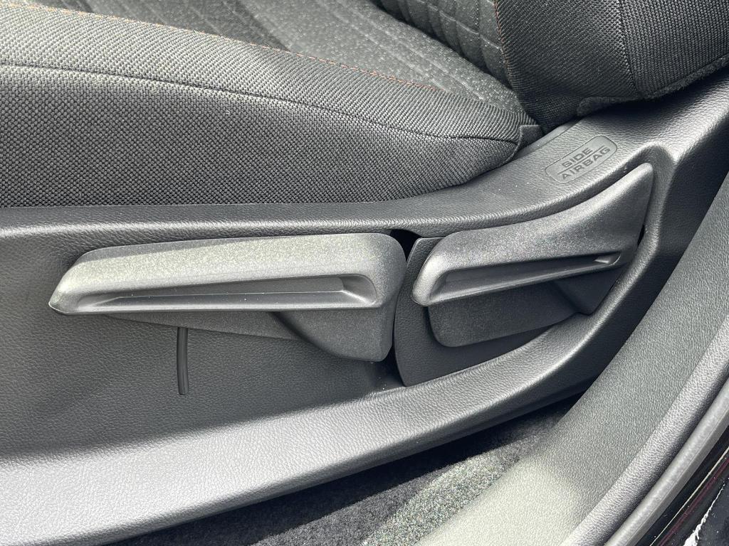 new 2025 Honda HR-V car, priced at $30,395