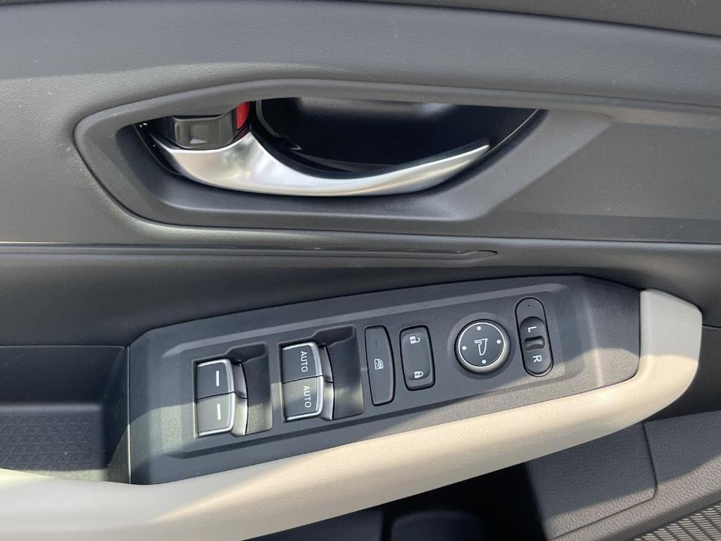 new 2025 Honda Accord car, priced at $32,165