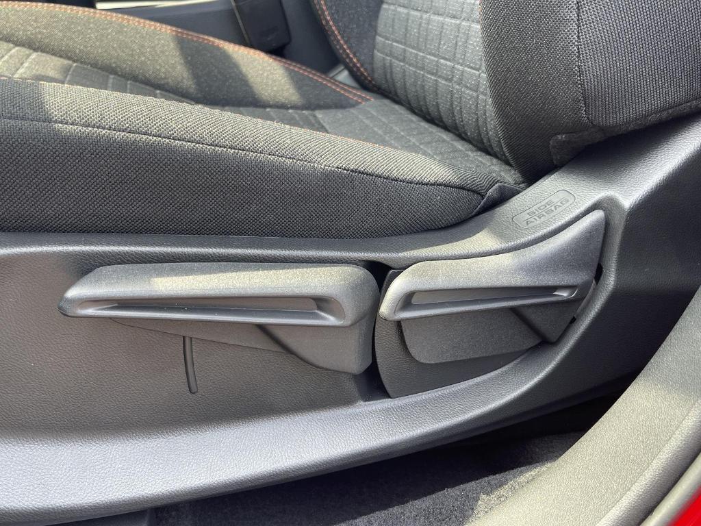 new 2025 Honda HR-V car, priced at $30,395