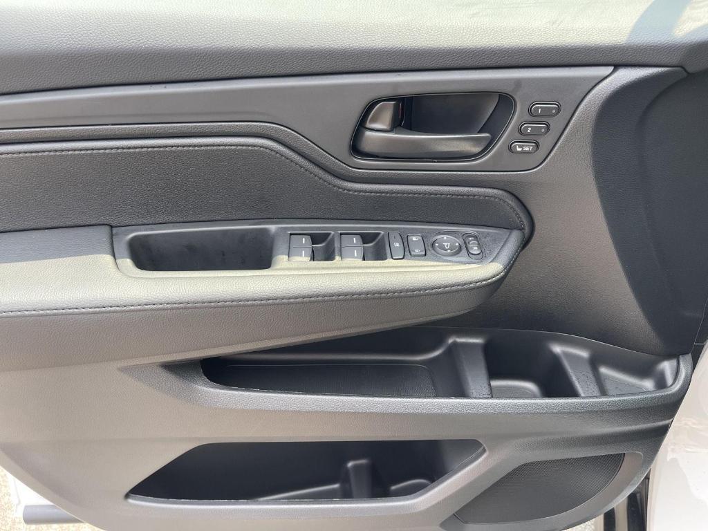 new 2025 Honda Odyssey car, priced at $44,125