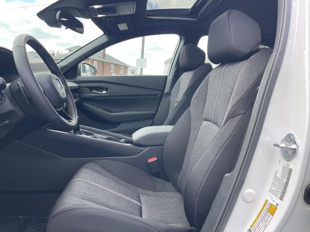 new 2025 Honda Accord Hybrid car, priced at $35,260