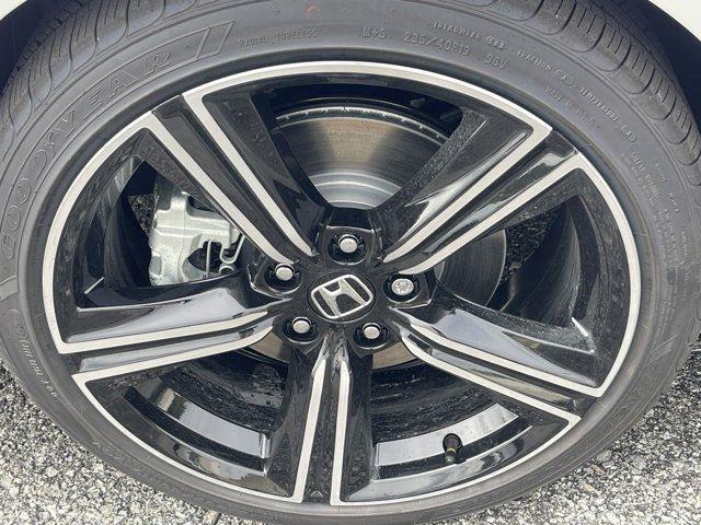 new 2025 Honda Accord Hybrid car, priced at $35,260