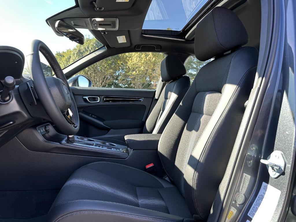 new 2026 Honda Civic Hybrid car, priced at $30,490