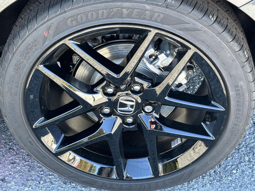 new 2026 Honda Civic Hybrid car, priced at $30,490