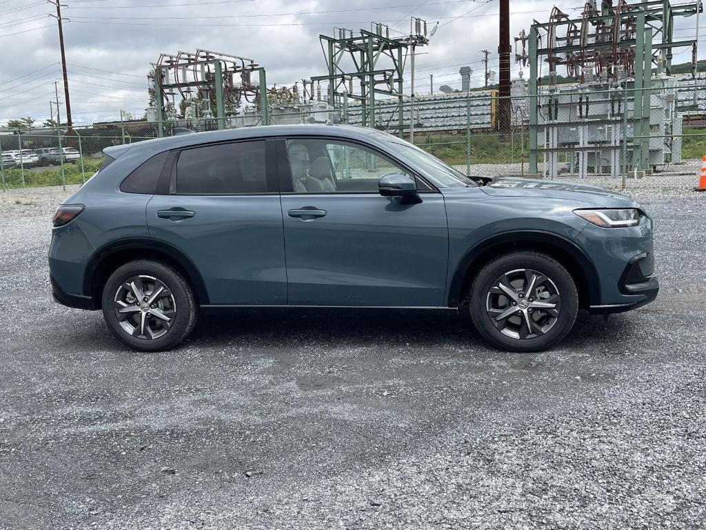 new 2025 Honda HR-V car, priced at $32,850