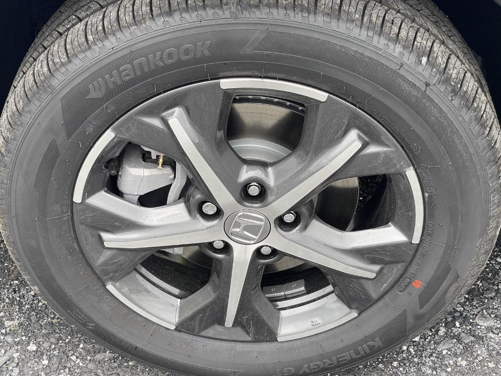 new 2025 Honda HR-V car, priced at $32,850