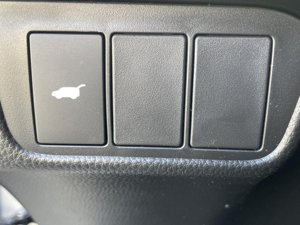 new 2026 Honda CR-V Hybrid car, priced at $43,700