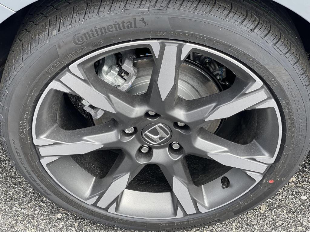 new 2025 Honda Civic Hybrid car, priced at $33,555