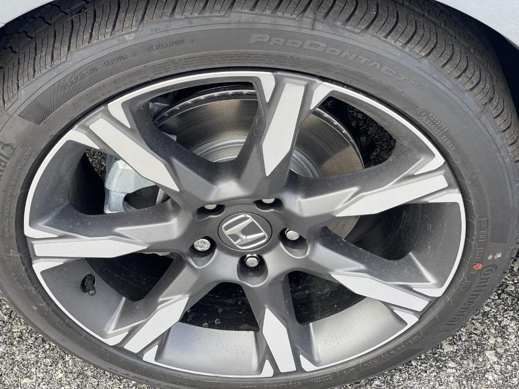 new 2025 Honda Civic Hybrid car, priced at $33,555