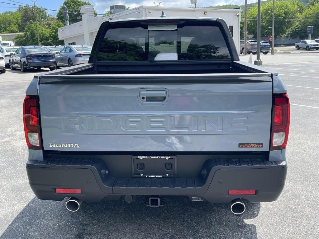 new 2025 Honda Ridgeline car, priced at $47,285