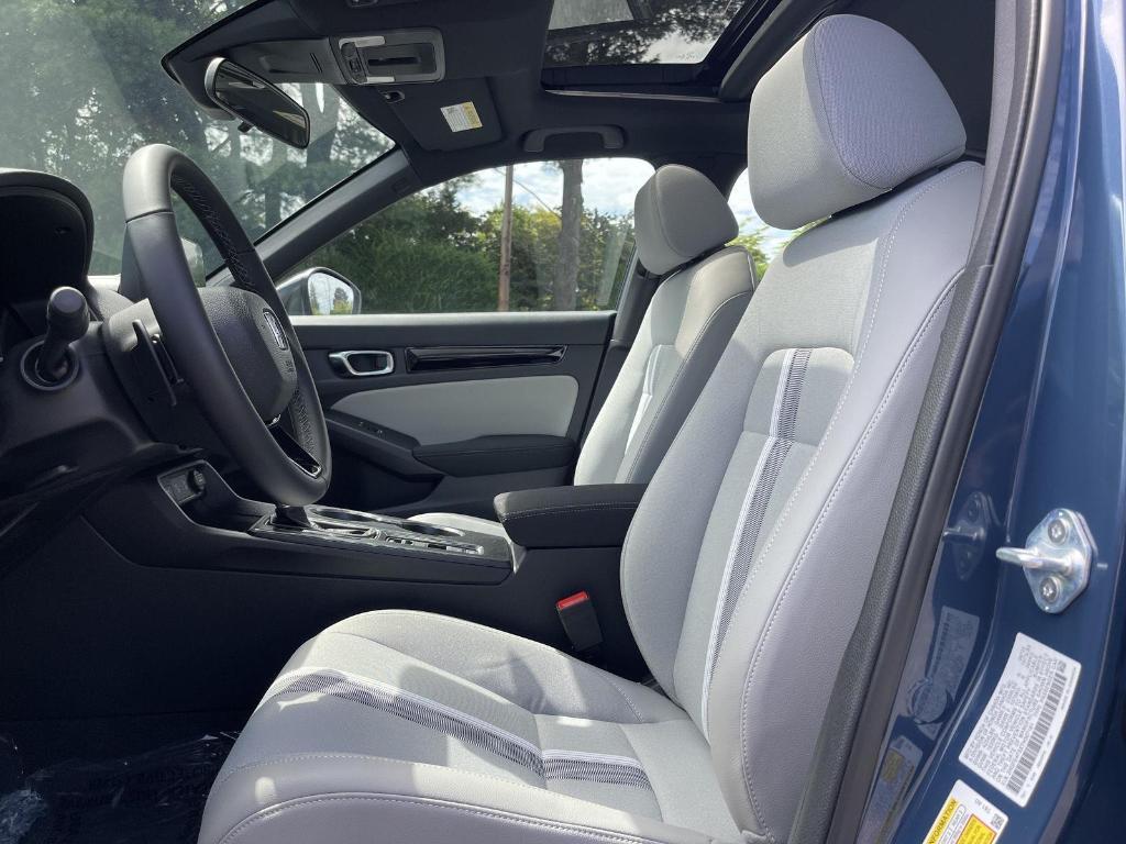 new 2026 Honda Civic Hybrid car, priced at $30,945