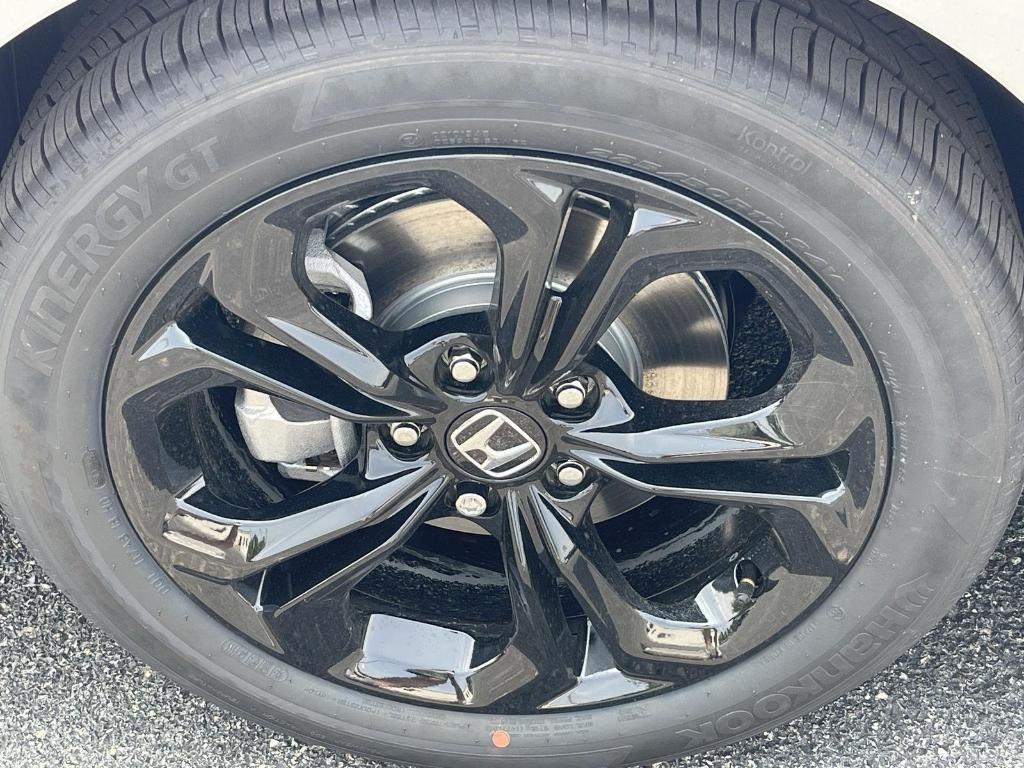 new 2025 Honda Accord car, priced at $32,165