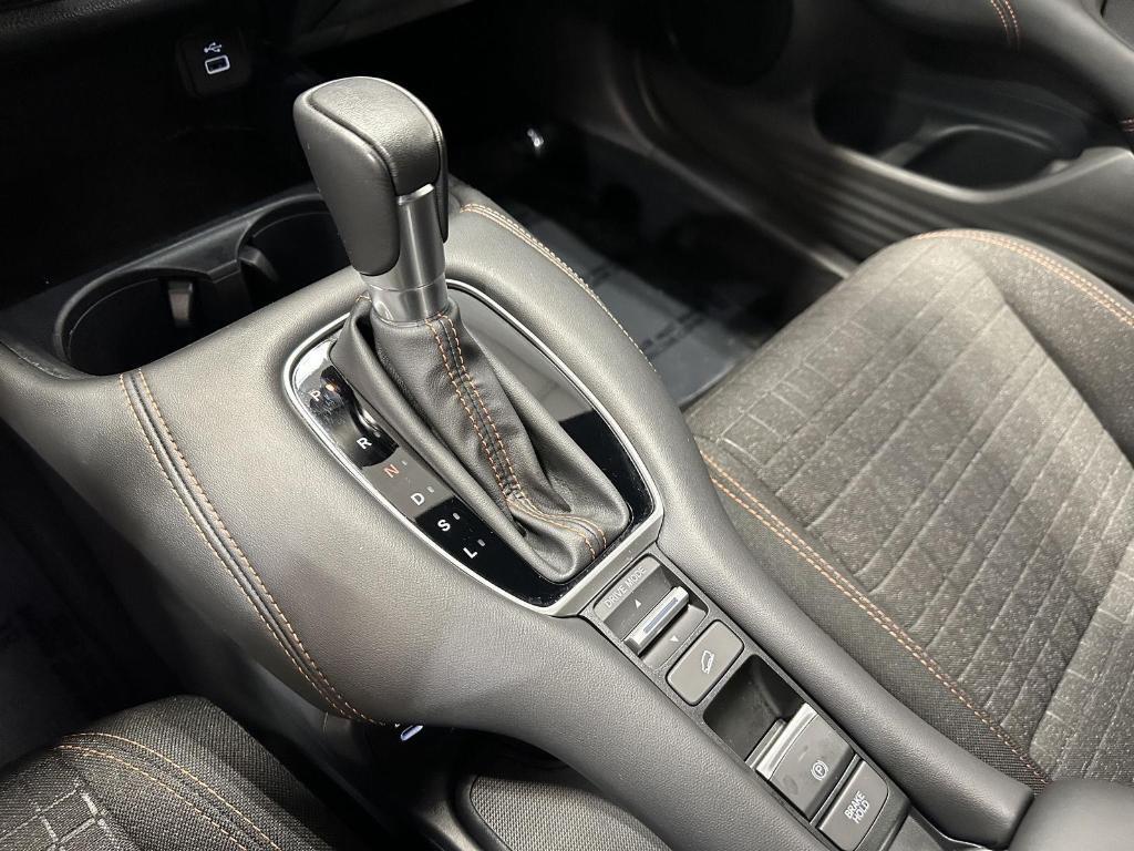 used 2025 Honda HR-V car, priced at $24,995