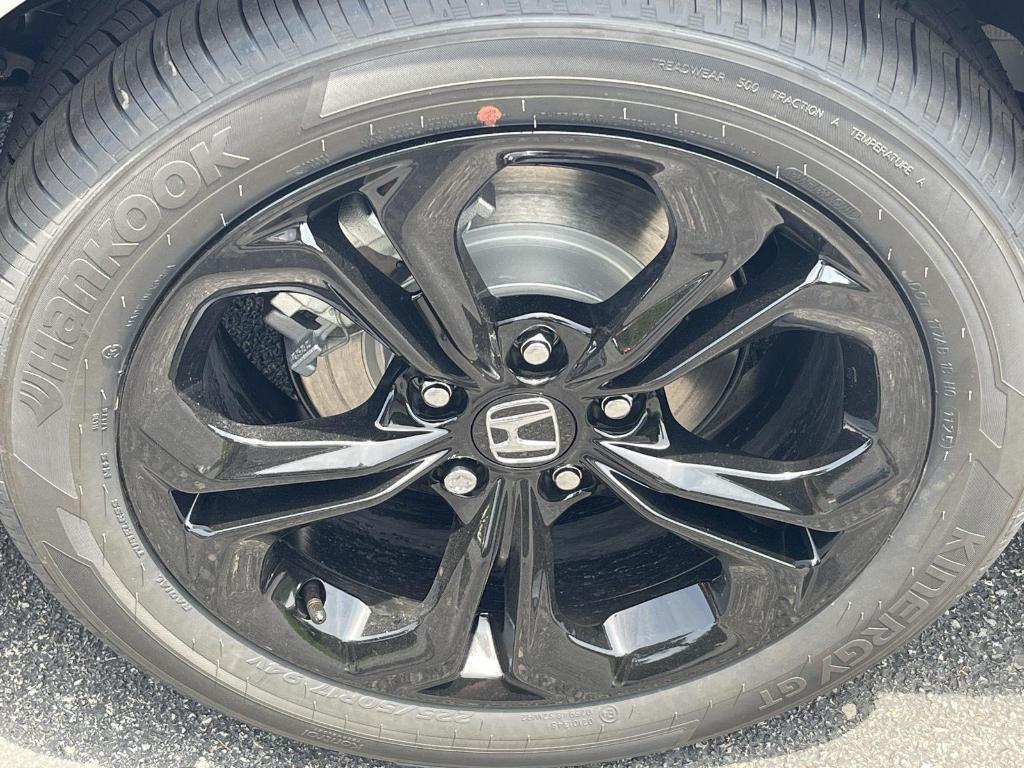 new 2025 Honda Accord car, priced at $31,710