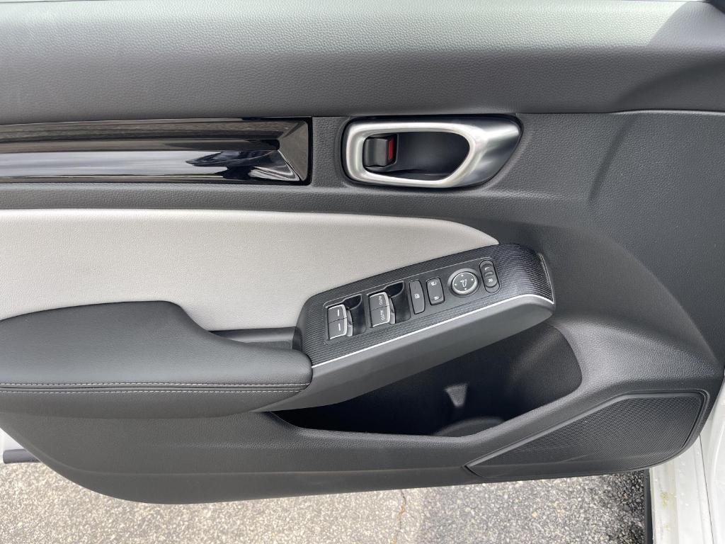 new 2025 Honda Civic Hybrid car, priced at $34,755