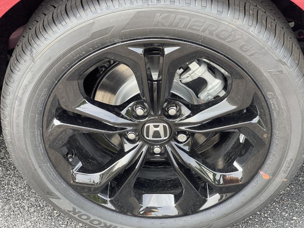 new 2025 Honda Accord car, priced at $32,165