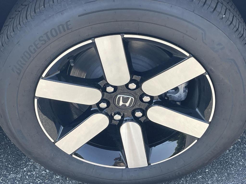 new 2025 Honda Prologue car, priced at $56,605