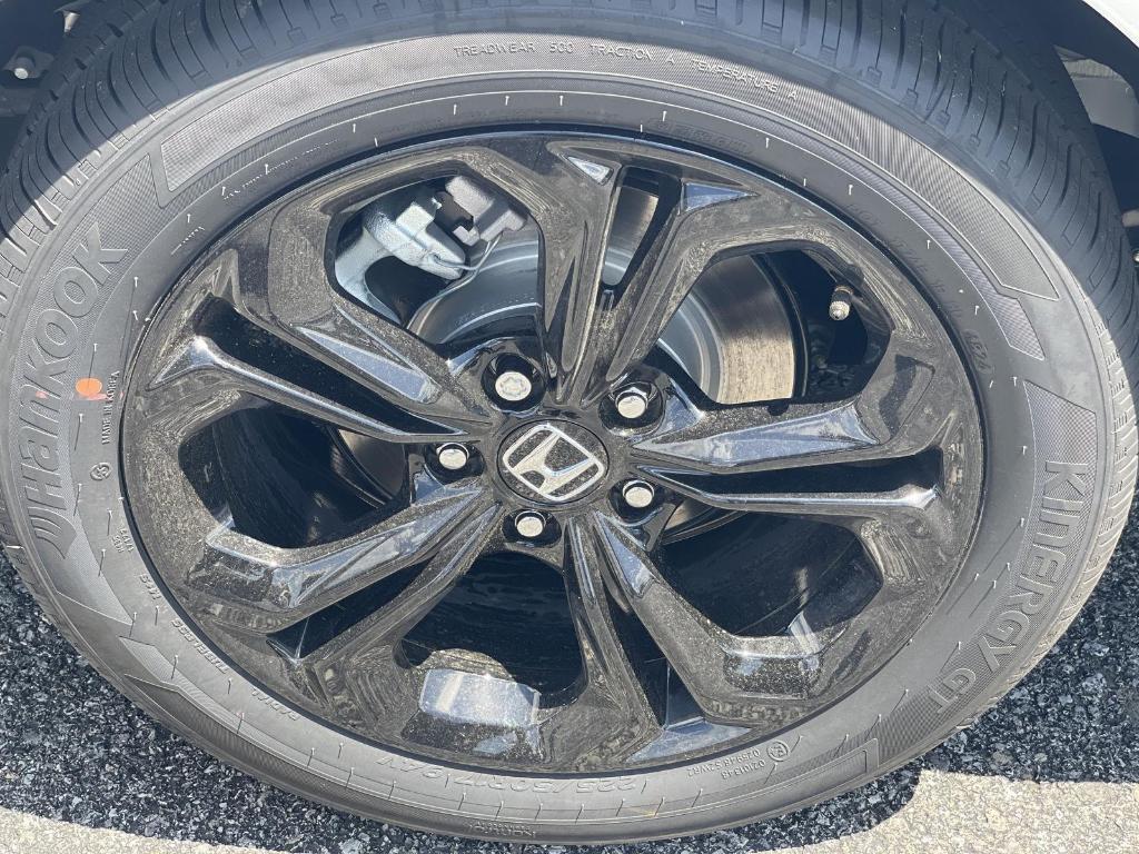 new 2025 Honda Accord car, priced at $30,800