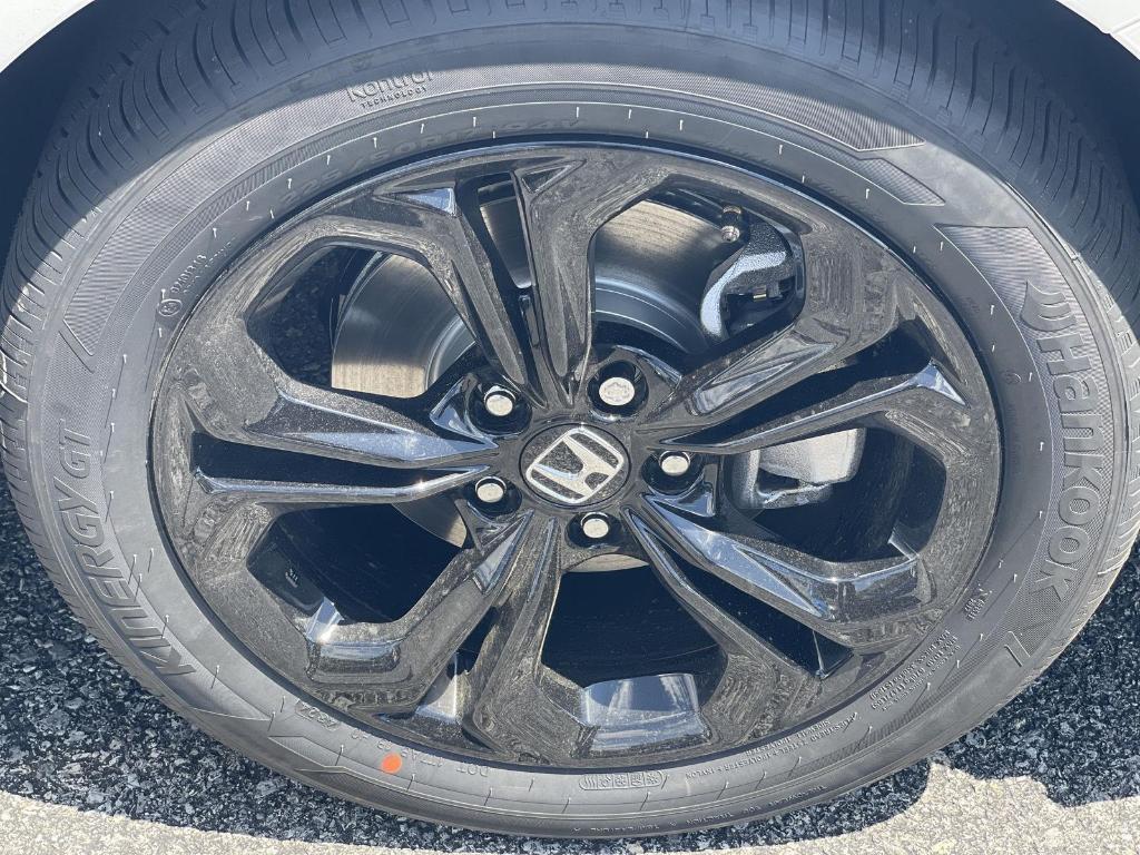 new 2025 Honda Accord car, priced at $30,800