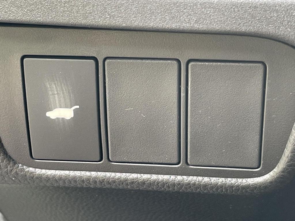 new 2026 Honda CR-V Hybrid car, priced at $40,705