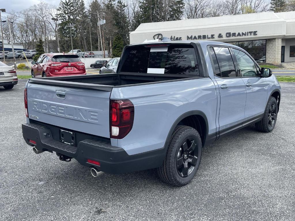 new 2025 Honda Ridgeline car, priced at $48,655