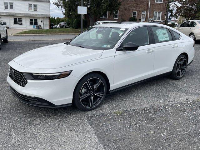 new 2025 Honda Accord Hybrid car, priced at $35,205