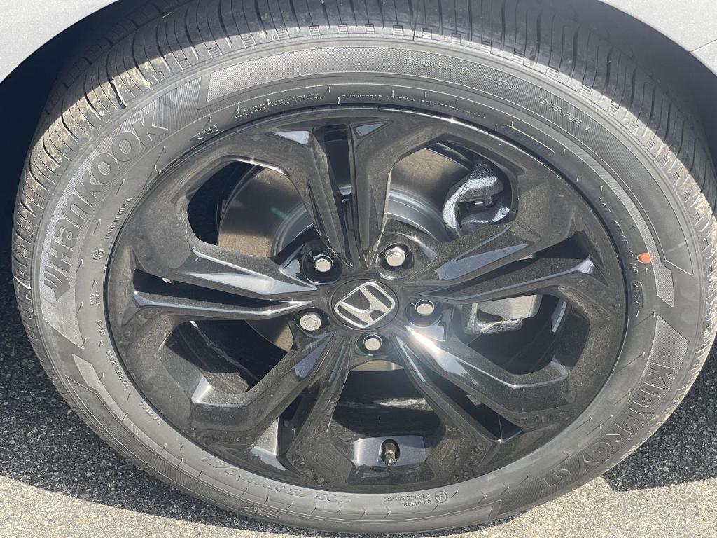new 2025 Honda Accord car, priced at $31,710