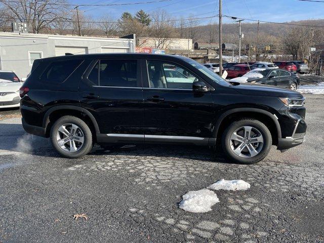 new 2025 Honda Pilot car, priced at $46,995